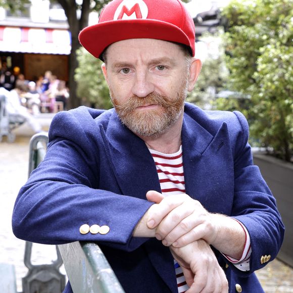 Exclusif - Mathias Malzieu - Première édition du salon du livre de Saint-Germain-des-Prés à Paris le 30 juin 2024.