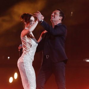 Dany Brillant lors de l’émission "La grande soirée du 31 décembre de Paris" diffusée sur France 2 sur les Champs-Elysées à Paris, France, le 31 décembre 2024.  © Clovis-Tribeca/Bestimage