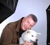 Exclusif - Portrait de Pascal Bataille et son chien lors de l'enregistrement de l'émission "Chez Jordan de Luxe" à Paris. Le 11 décembre 2024
© Cédric Perrin / Bestimage