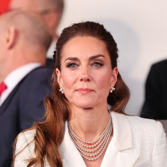 La nouvelle vient de tomber ! 

Catherine (Kate) Middleton, princesse de Galles - à Londres

Picture by Chris Jackson/WPA-Pool