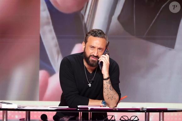 Exclusif - Cyril Hanouna sur le plateau de l'émission TBT9 (Tout beau, tout neuf) présenté par C.Hanouna et diffusée en direct sur W9, à Paris, France, le 8 janvier 2026. Jack Tribeca/Bestimage