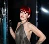 Jennifer Ayache avait d'ailleurs profité de l'occasion pour officialiser être en couple avec une femme depuis trois ans.

Exclusif - Jennifer Ayache (Superbus) en backstage de l’enregistrement de l'émission "La fête de la chanson française - 20 ans d'émotions" à Paris, le 9 décembre 2025. 

© Jack Tribeca/Bestimage