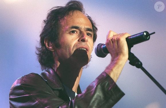 Le frère de BigFlo le décrit en légende comme le "boss final"

Jean-Jacques Goldman aux Solidays le 10 juillet 1999 à l'Hippodrome de Longchamp © Lionel Hahn/ABACA