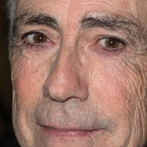 Grâce à une intervention rapide, Alain Chamfort est aujourd’hui complètement guéri.

Alain Chamfort assistant à la soirée de bienfaisance Vaincre Le Cancer au Cercle de l'Union Interalliee à Paris, France, le 20 novembre 2019. Photo by Aurore Marechal/ABACAPRESS.COM