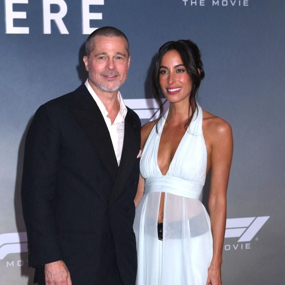 Brad Pitt et Ines de Ramon assistent à la première mondiale du film Apple Original Films 'F1 : The Movie' à Times Square à New York. Le 16 juin 2025. © Photo Image Press via ZUMA Press Wire