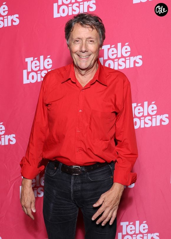 Une soirée qui a mis à l'honneur des personnalités emblématiques. 

Antoine de Maximy - Photocall des "Télé Loisirs Awards" au Casino de Paris le 29 Septembre 2026. © Denis Guignebourg/Bestimage
