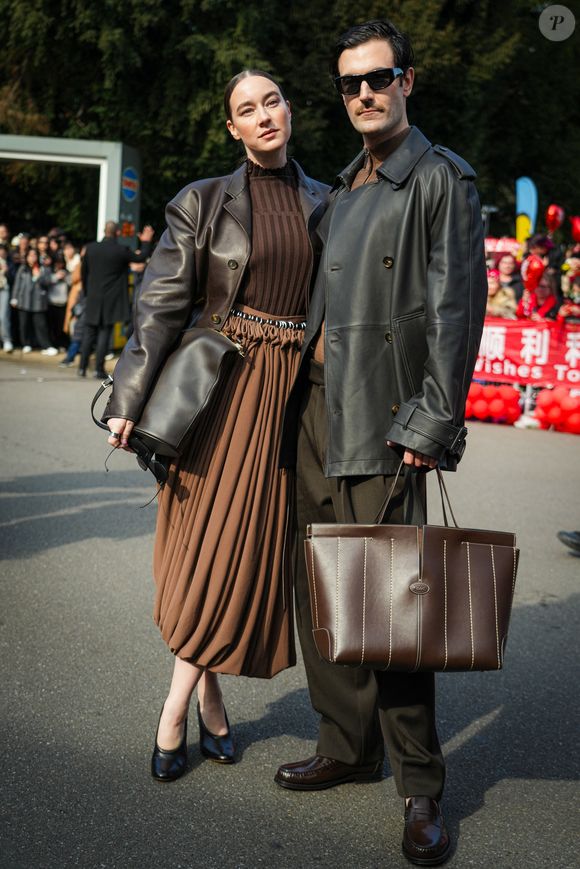 Nelson Tiberghien et Isabelle Chaput au Tod’s fashion show pendant la Fashion Week de Milan le 28 février 2025© Lucia Sabatelli/Bestimage