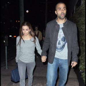 Tony Parker et Eva Longoria - sortie du restaurant Beso à Hollywood (2006)

FAME PICTURES / BESTIMAGE