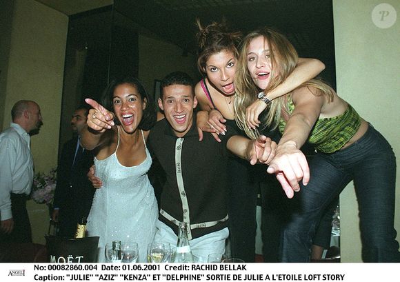 Julie, Aziz, Kenza et Delphine étaient à la sortie de Julie à L’Étoile, Loft Story, en plan américain, lors de la fête, tous souriants. RACHID BELLAK / BESTIMAGE