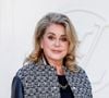 Catherine Deneuve a vécu au Domaine de Primard pendant plus de trente-cinq ans.

Catherine Deneuve au photocall du défilé Louis Vuitton Collection Femme Prêt-à-Porter Printemps/Eté 2027 lors de la Fashion Week de Paris (PFW) à la Cité internationale universitaire de Paris, France. © Olivier Borde/Bestimage