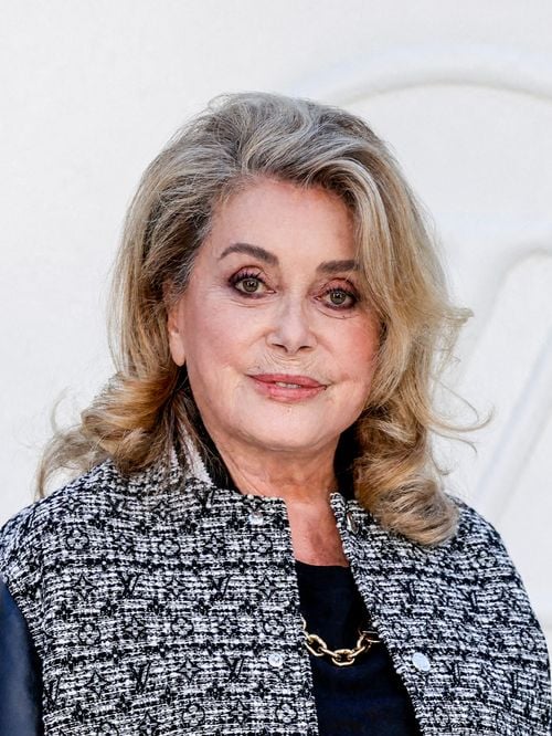 Catherine Deneuve : son ancien refuge en pleine nature est devenu un hôtel cinq étoiles de rêve