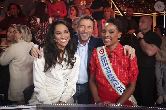De plus, ne plus être en fonction signifie également ne plus avoir à rester auprès de la Miss gagnante, qui connaît toujours une première soirée avec très peu, voire pas du tout, de sommeil. 

Exclusif - Cindy Fabre, directrice du concours national Miss France, Bernard Montiel, Angélique Angarni-Filopon, miss France 2025 sur le plateau de l'émission "Touche pas à mon poste" (TPMP) diffusée en direct sur C8 le 17 décembre 2024.

© Jack Tribeca / Bestimage