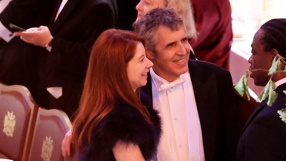 Avec sa femme Hélène, de 29 ans de moins que lui, Julien Clerc a sorti le grand jeu pour une soirée que tout le monde n'a pas la chance de vivre