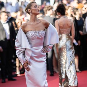 Bella Hadid - Montée des marches du film " Garance " lors du 79ème Festival International du Film de Cannes, le 17 mai 2026. © Jacovides-Moreau / Bestimage