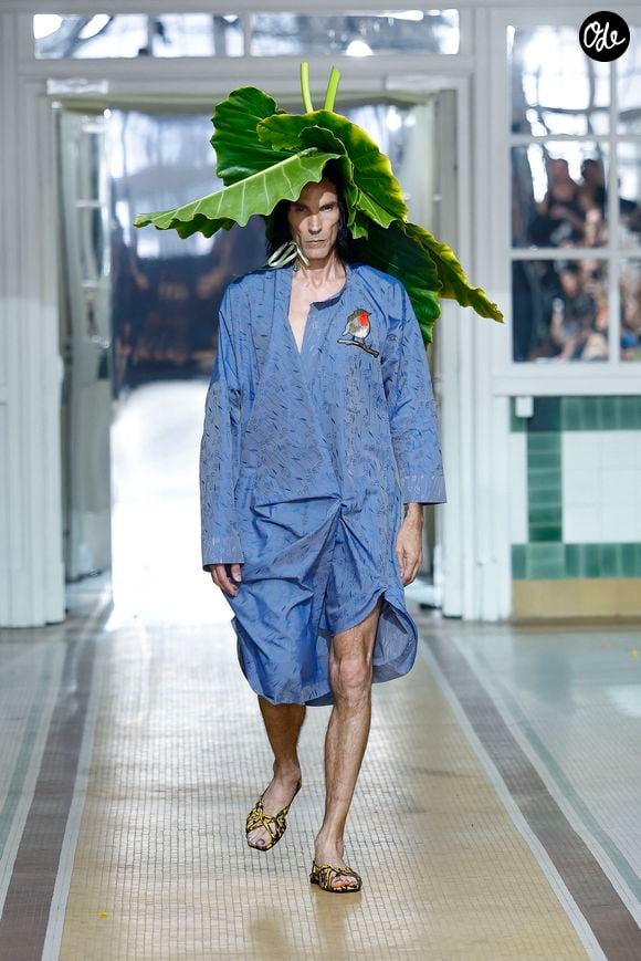 Défilé “Vivienne Westwood” Collection Femme Prêt-à-Porter Printemps/Eté 2027 lors de la Fashion Week de Paris (PFW) le 3 octobre 2026 Agence / Bestimage
