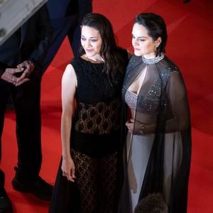 Marion Cotillard, Noémie Merlant - Montée des marches du film " Roma elastica " lors du 79ème Festival International du Film de Cannes, le 20 mai 2026.

© Camilla Canalini / Bestimage