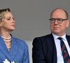 De retour de Bretagne avec son mari, la maman de Jacques et Gabriella a choisi le chic comme à son habitude pour assister à un événement important du Rocher.
Le prince Albert II de Monaco et la princesse Charlene durant la finale de la 118e édition du Rolex Monte-Carlo Masters, au Monte-Carlo Country Club à Roquebrune Cap Martin, le 13 avril 2025.
L'espagnol Carlos Alcaraz a battu l'italien Lorenzo Musetti 3-6 / 6-1 / 6-0. © Bruno Bebert / Bestimage