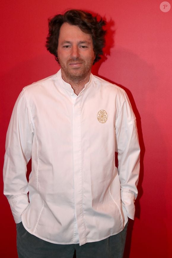 Suite à cela, Jean Imbert a été écarté du dîner officiel du Festival de Cannes 2025

Exclusif - Le chef Jean Imbert - 30ème Anniversaire du groupe de communication Mazarine à la "Maison Mazarine" à Paris le 7 décembre 2023.   © Bertrand Rindoff / Bestimage