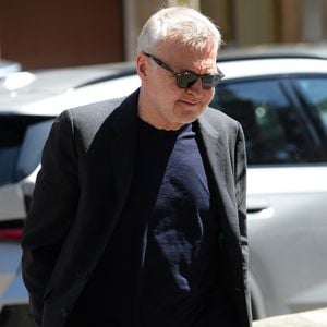 Tourner la page du petit écran.

Laurent Ruquier aux obsèques de Sophie Garel en l'église Sainte-Thérèse de l'Enfant-Jésus à Boulogne-Billancourt, France, le 22 mai 2026. Bestimage