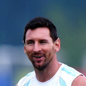 Le joueur du FC Barcelone posait pour le calendrier de l'UNICEF

L'Argentin Lionel Messi lors d'une séance d'entraînement au Columbia Park. L'Argentine affrontera l'Espagne dimanche en finale de la Coupe du monde de la FIFA 2026. Date de la photo : samedi 18 juillet 2026. Photo : PA Photos/ABACA