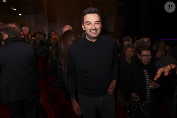 Il a publié un carrousel de photos et de vidéos, accompagnée d'une chanson espagnole qui sent bon l'été, consacré à son mois de juillet. Un mois "plein d'amour" écrit Cyril Lignac.

Exclusif - Cyril Lignac au concert de Elisa Tovati au Studio Marigny à Paris le 4 novembre 2024. © Jack Tribeca / Bestimage