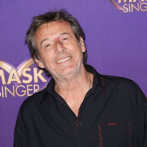 Le jeune homme a vécu une soirée particulièrement festive.


Jean-Luc Reichmann - Photocall officiel, organisé par TF1 et Musée Grévin, de la soirée "Watch Party" de lancement de la nouvelle saison de Mask Singer au Musée Grévin à Paris le 24 Avril 2026.
© Guirec Coadic / Bestimage