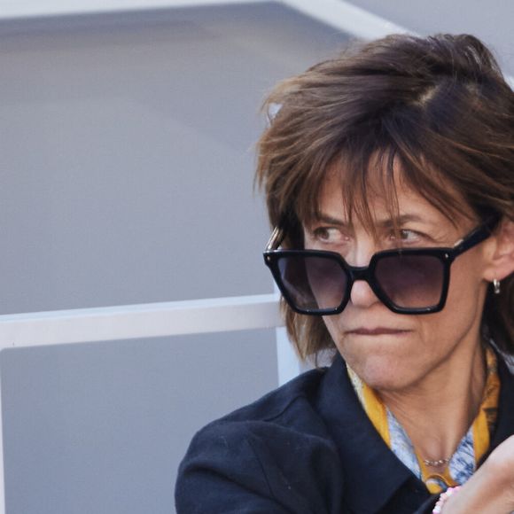 Sophie Marceau - Célébrités dans les tribunes de la finale homme des Internationaux de France de tennis de Roland Garros à Paris. © Jacovides-Moreau/Bestimage