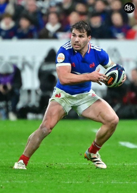 Antoine Dupont lors du match d'ouverture du Tournoi des six nations : France-Irlande (36-14) au Stade de France à Saint-Denis le 5 février 2026.

© Christian Liewig/ Bestimage