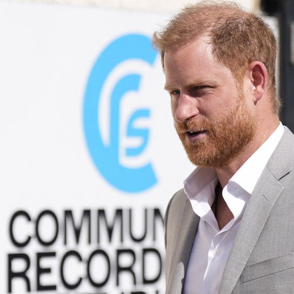 Le duc de Sussex, le prince Harry, arrive pour une visite au Community Recording Studio (CRS) à Nottingham, au Royaume-Uni, le 9 septembre 2025, à l'occasion de l'annonce d'un don substantiel à Children in Need pour aider à soutenir leur travail de lutte contre la violence qui touche les jeunes. Photo by Aaron Chown/PA Wire/ABACAPRESS.COM
