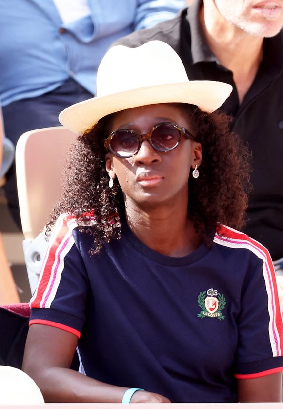 Eye Haïdara dans les tribunes lors des Internationaux de France de Tennis de Roland Garros 2025, le 31 mai 2025 à Paris. Ce jour-là, C.Gauff a battu M.Bouzkova (6-1,7-6).