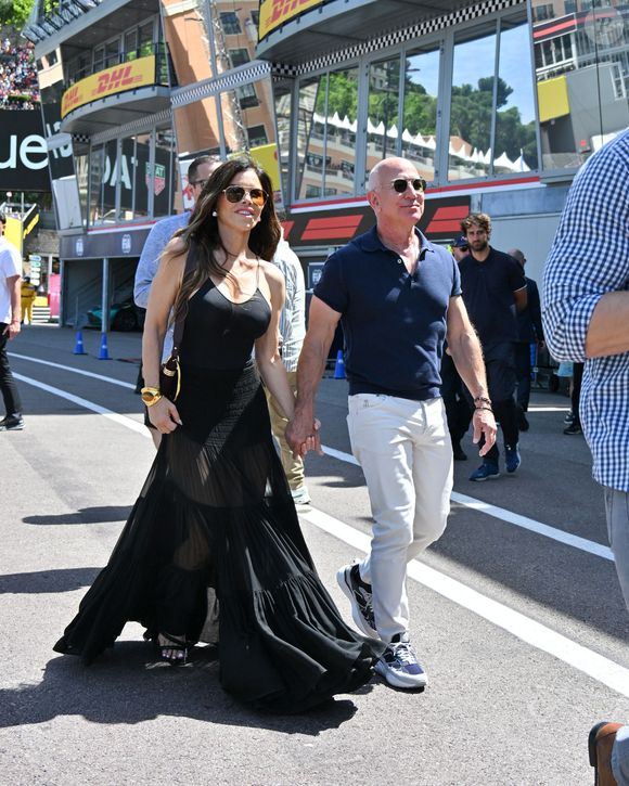Qui ont décidé de riposter face au milliardaire dont les préparatifs sont grandioses ! 

Monte Carlo : Monaco, Jeff Bezos et Lauren Sanchez au GP de Monaco 2025. photo : Jeff Bezos et Lauren Sanchez (Crédit photo : © Manuele Mangiarotti/IPA via ZUMA Press)