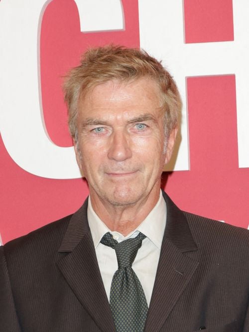 Philippe Caroit a perdu sa soeur Elodie également comédienne, il a trouvé la force de "réussir pour deux"
