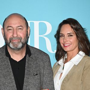 Kad Merad est à l'affiche de "Permis de détruire".

Kad Merad et sa femme Julia Vignali - Avant-première du film "La Vie pour de vrai" au cinéma Pathé Wepler à Paris. © Coadic Guirec/Bestimage