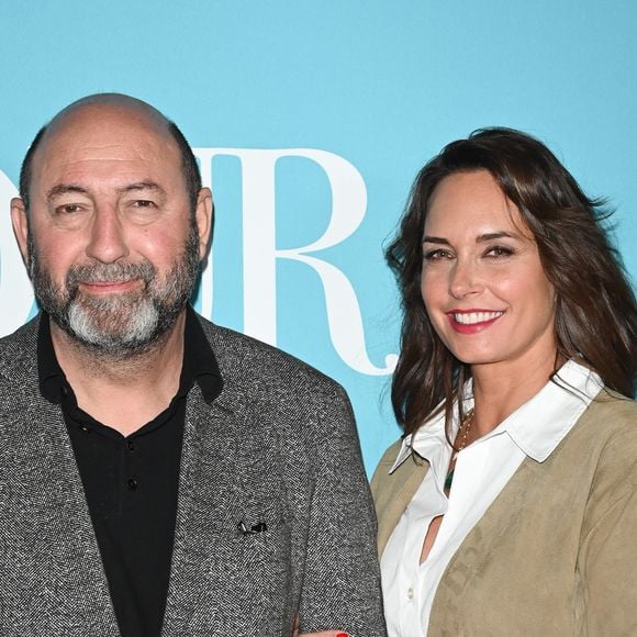 Kad Merad est à l'affiche de "Permis de détruire".

Kad Merad et sa femme Julia Vignali - Avant-première du film "La Vie pour de vrai" au cinéma Pathé Wepler à Paris. © Coadic Guirec/Bestimage