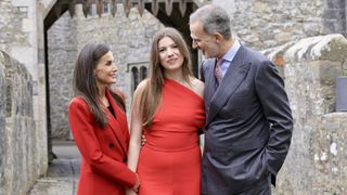 Felipe et Letizia, roi et reine d’Espagne mais parents comme les autres : leur fille Sofia honorée avec fierté