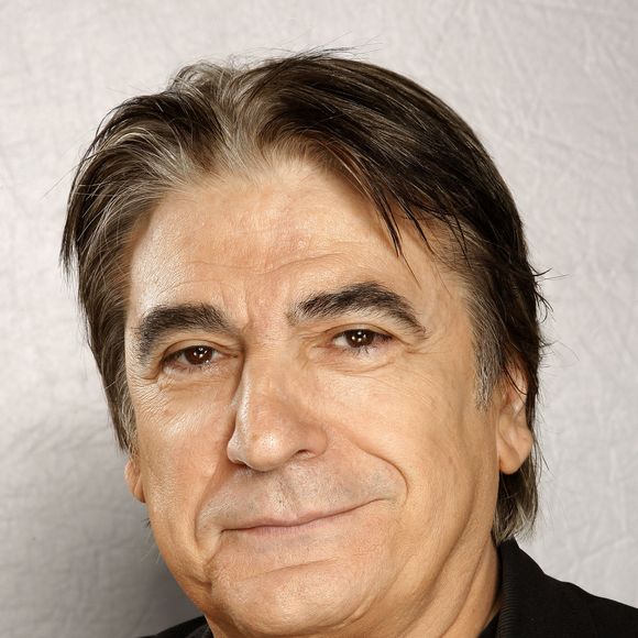 Serge Lama pose à Paris, France. Photo Vim/Abaca