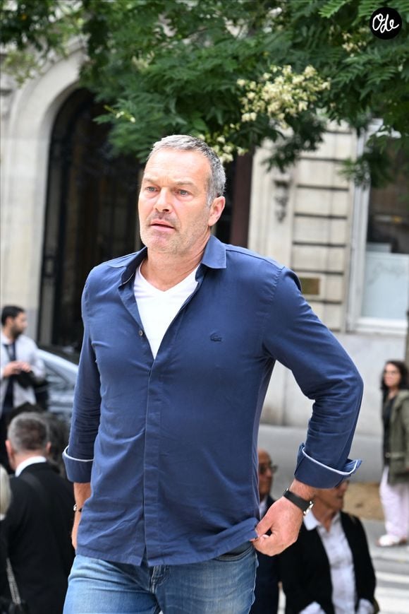 Marc-Emmanuel Dufour - Arrivées aux obsèques de Nonce Paolini en l'église Saint-Honoré-d'Eylau, 66 bis, avenue Raymond-Poincaré à Paris, France, le 23 juillet 2024.  
Crédit : Agence / Bestimage