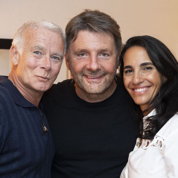 Franck Dubosc s'est offert quelques jours de congés dans le sud de la France après avoir terminé le tournage de son nouveau film

Exclusif - Franck Dubosc et sa femme Danièle , Philippe Lellouche - P.Lellouche a joué son spectacle "Stand Alone" au théâtre de Verdure du 41ème Festival de Ramatuelle, le 8 août 2025.
© Cyril Bruneau / Bestimage