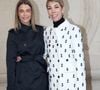Depuis, les hommages se succèdent pour saluer la mémoire de Mathilde Favier, décrite comme une femme solaire, passionnée et profondément appréciée. 

Mathilde Favier et sa fille Heloise Agostinelli au photocall du défilé Christian Dior "Collection Haute Couture Printemps/Eté 2025" au Musée Rodin, lors de la Fashion Week de Paris (PFW).
© Bertrand Rindoff / Bestimage