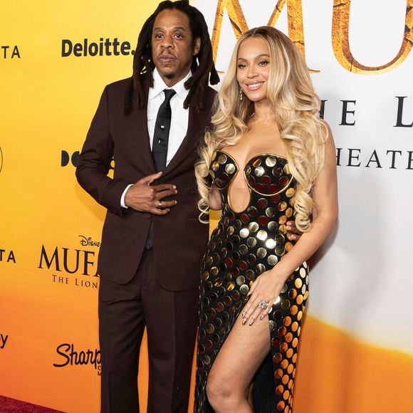 Le couple de chanteurs formé par Jay-Z et Beyoncé possède la propriété la plus chère de Californie...

Jay-Z et Beyoncé assistent à l'arrivée de la première mondiale de Disney "Mufasa : le Roi lion" de Disney au Dolby Theater à Hollywood, Californie, le 9 décembre 2024. Photo Corine Solberg/Spus/Abaca