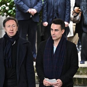 Stéphane Bern et Yori Bailleres lors de la cérémonie funéraire de Frédéric Mitterrand à l'église Saint-Thomas-d'Aquin à Paris, en France, le 26 mars 2024. 

Photo de DNPhotography/ABACAPRESS.COM