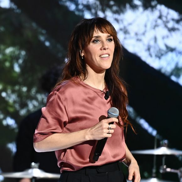 Exclusif - Zaz - Enregistrement de l'émission "Vivement dimanche" au studio Rive gauche, le 18 mars 2025, présentée par M.Drucker, et diffusée le 23 mars 2025 sur France 3. 
© Guillaume Gaffiot / Bestimage