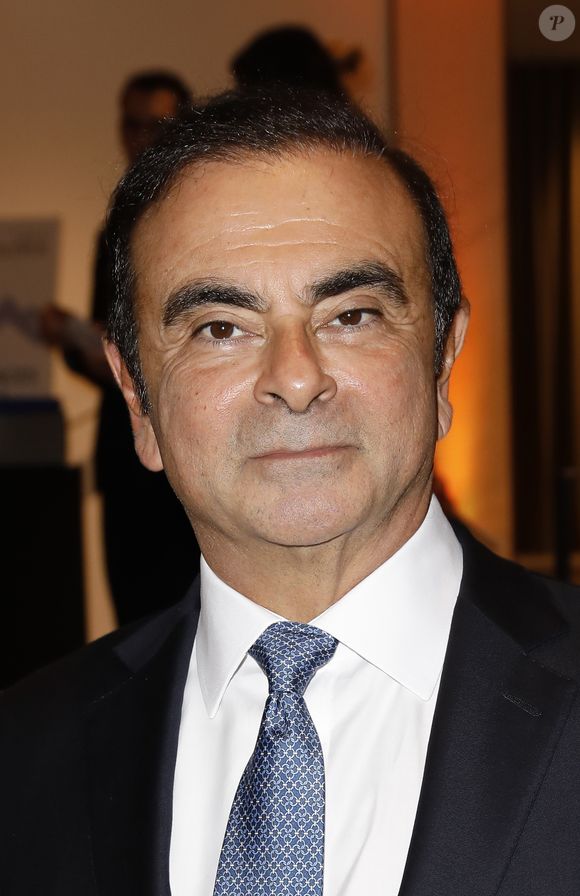 Selon Bloomberg et Le Commerce du Levant, il aurait perdu environ 40 % de sa fortune initiale, estimée à 120 millions de dollars. 

Carlos Ghosn - Gala Scopus 2018 au Pavillon Gabriel à Paris le 15 octobre 2018. © Marc Ausset-Lacroix/Bestimage