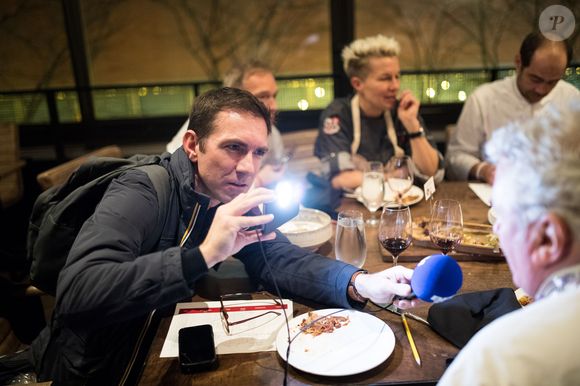 Exclusif - Cédric Faiche BFMTV - Les Chevaliers du Fiel (Eric Carrière et Francis Ginibre) lors de la finale du championnat du monde de cassoulet à New York. Le 24 février 2020
© Tiziano Da Silva / Bestimage