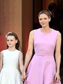 Charlene de Monaco et sa fille Gabriella assorties, mère et fille sont à tomber dans des tenues très élégantes