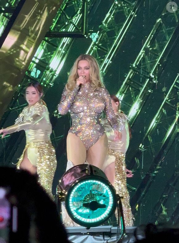 Beyoncé en concert au Stade de France avec son "Cowboy Carter Tour". Paris, le 19 juin 2025. © Backgrid UK/ Bestimage
