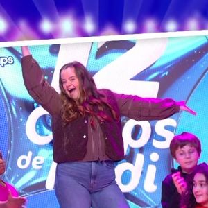 Jean-Luc Reichmann prend alors une grande décision.

Manon, candidate des "12 Coups de midi"