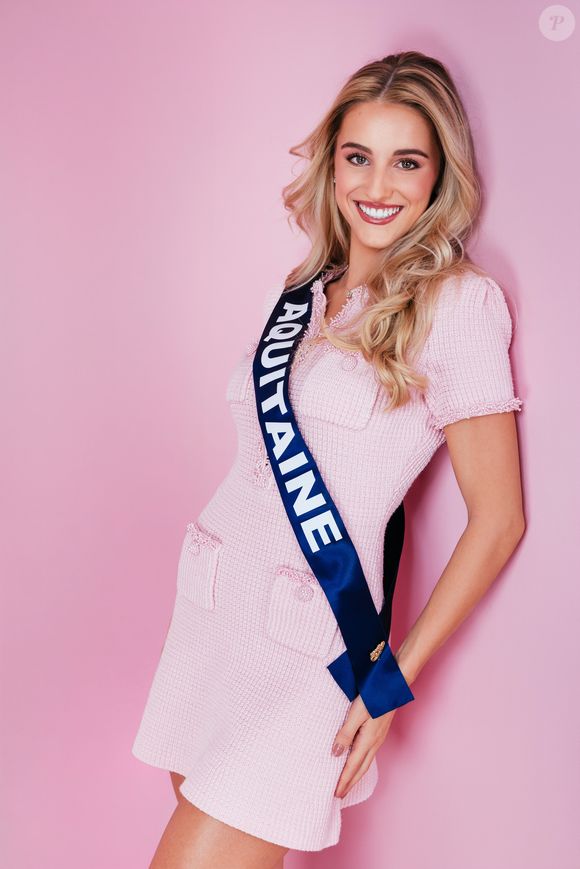 Miss Aquitaine, Ainhoa Lahitete - Portrait officiel des 30 candidates au concours Miss France 2026. SIPA / Benjamin Decoin via Bestimage