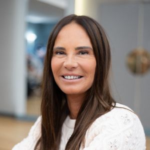 Nathalie Marquay-Pernaut participe au festival du livre 'Des Livres, Des Artistes' à la Maison de la Chimie le 30 novembre 2024 à Paris, France. Photo par Nasser Berzane/ABACAPRESS.COM