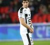 Le 19 décembre 2020, Erwan Gourcuff est décédé à seulement 38 ans

Yoann Gourcuff - People au match de football "PSG - Rennes" au Parc des Princes à Paris. Le 29 avril 2016
© Cyril Moreau / Bestimage